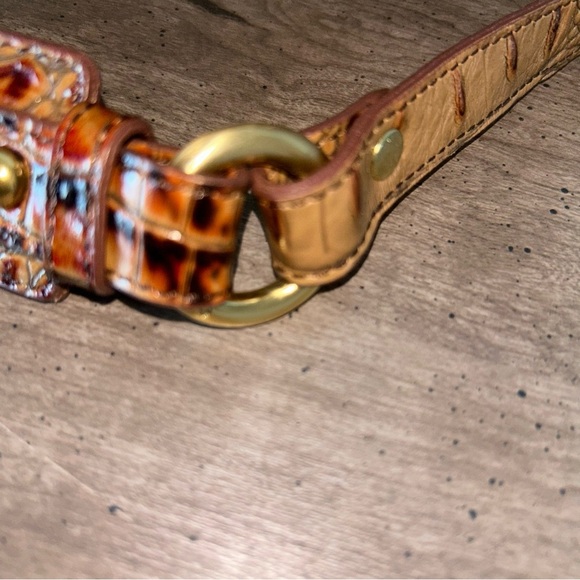 *****RARE AUTHENTIC BRAHMIN VINTAGE DANICA TOASTED ALMOND SHOULDER BAG - Picture 6 of 14